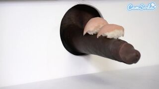 Nagy mellű leszbikus milf-ek sushi glory hole kalandja bbc szopással és cuki ázsiai tinitel