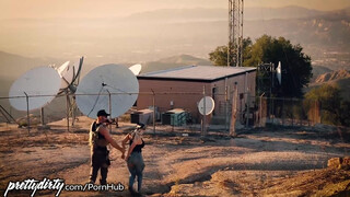Határőr megdúgja a forró mexikói ribanct