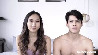 Szép francia pár csodás hármasban élvezi az anal dugást