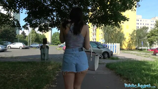 Szexi olasz bombázó tested testközelből dugva