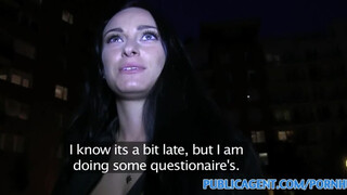 Utcai baszás mobilcsere árán parkolóban