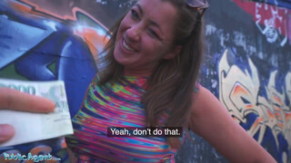 Elisa Tiger euroért adja oda szűz punciját