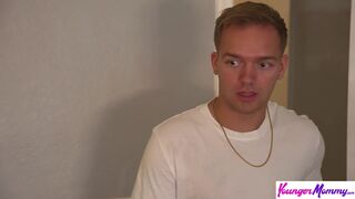 Kenzie Love szűz pináját nézi fia keményen dugni