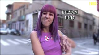 Lilyan Red baszós showja kannibál szexszel