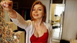 Kisankanna orosz csodaszer a vírus ellen – tini orális játék cosplayben