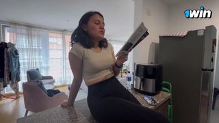 Leszbikus exem kihív engem, hogy maszturbáljak neki, és spriccelek patakokban előtte