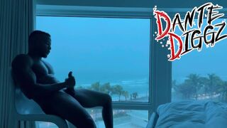 Dél-parti hotelszobában hurrikánviharban élvezi magát a dögös nő