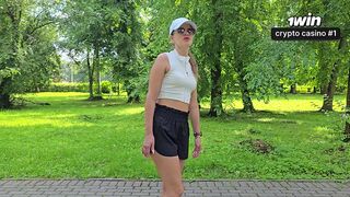 Gyönyörű tinilány feszes seggét meghúztam és telepumpáltam forró nedvvel