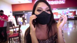 POV - Amikor elkíséred a barátnődet a moziba, és a pasija hirtelen lemondja