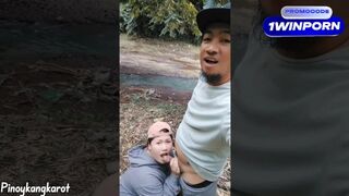 Nya puncija mohón szívja a faszt a folyóparton, alig úsztuk meg a lebukást