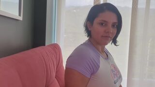 Tűnj el, te elkényeztetett mostoha nővér, mielőtt megkívánlak!