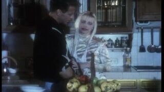 Forró retro snassz Rocco Siffredi és Roberto Malone nyelves, mohó szopásjelenetében a Carcere amori bestiali második részéből